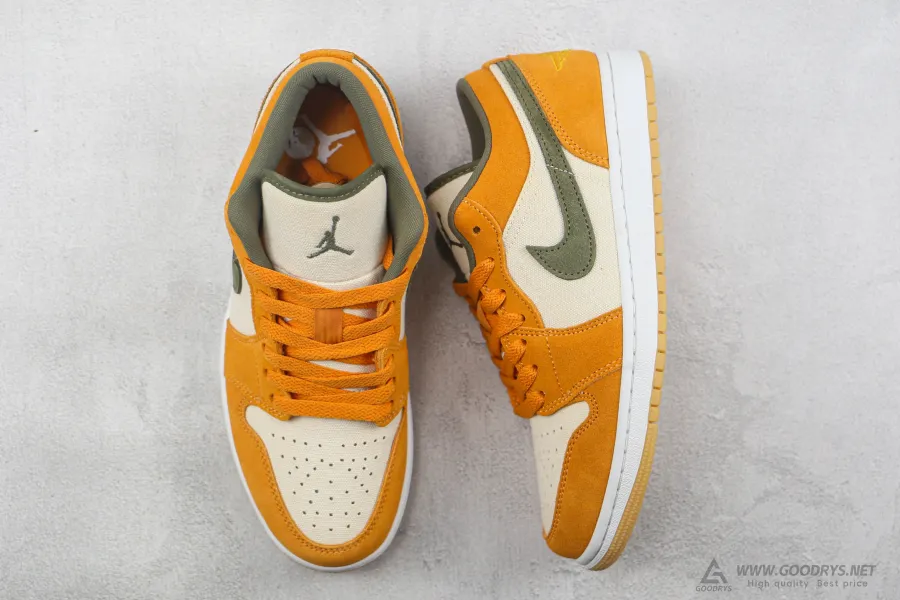 Air Jordan 1 Low Se Light Curry 