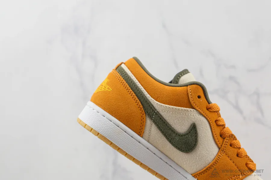 Air Jordan 1 Low Se Light Curry 