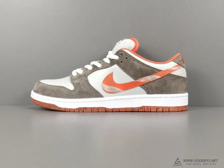 Crushed D.c. X Sb Dunk Low Orange-Brown