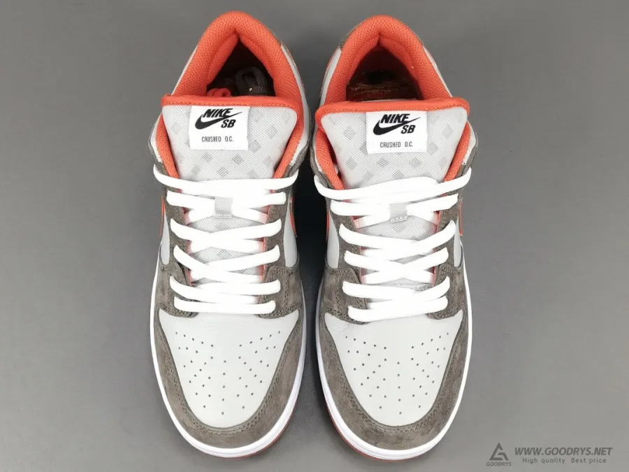 Crushed D.c. X Sb Dunk Low Orange-Brown