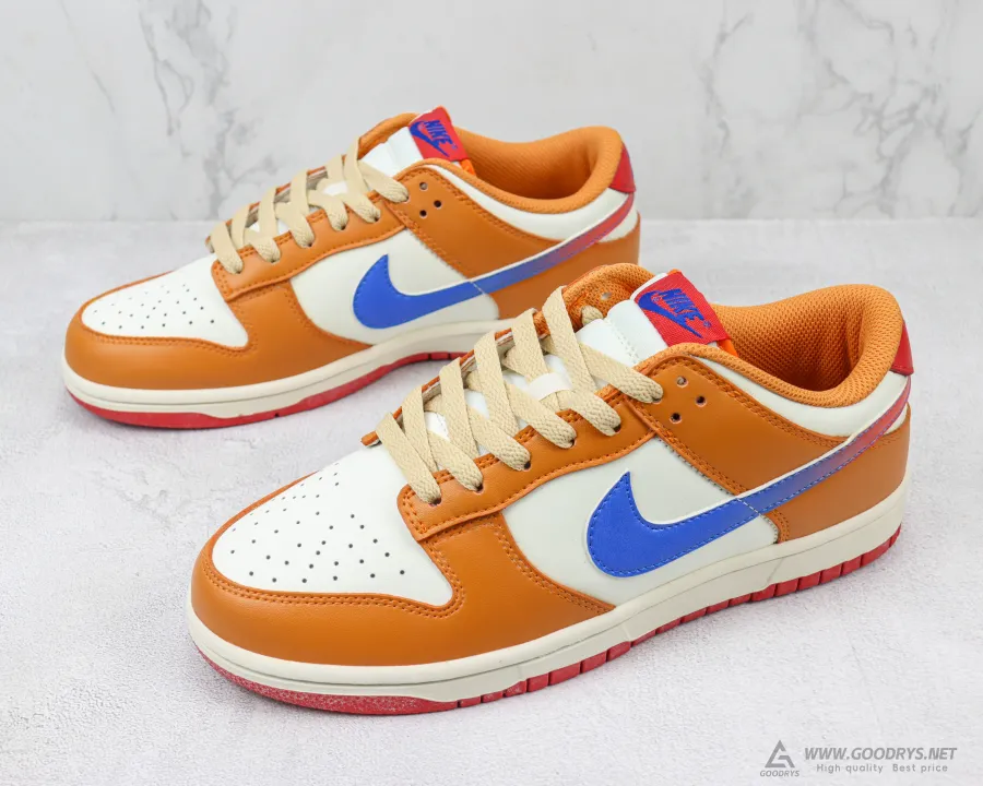 Dunk Low Hot Curry