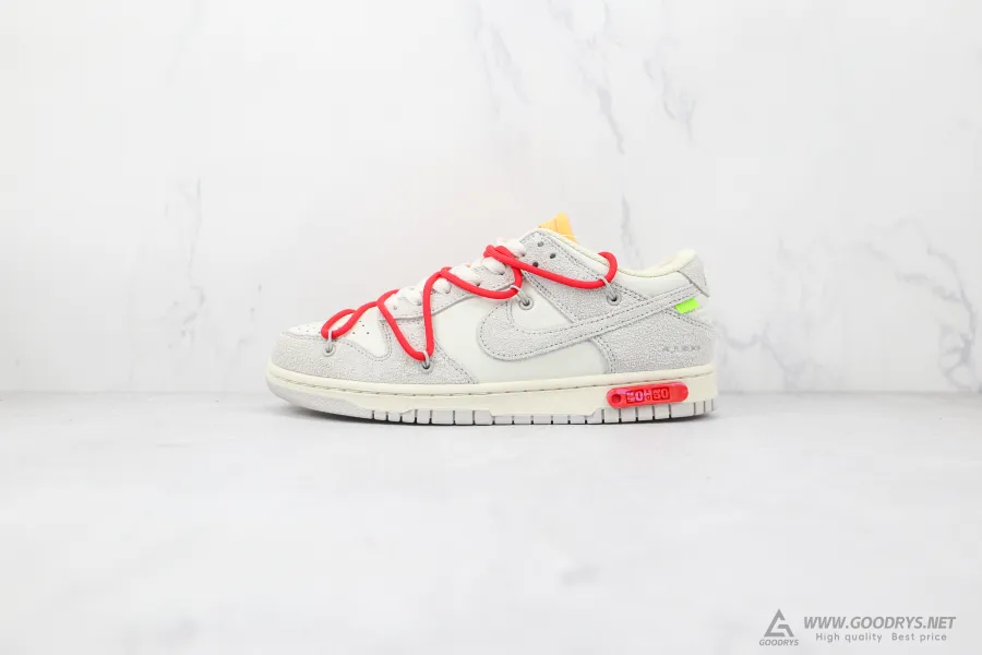 Off-White X Nike Dunk Low Lot 40 