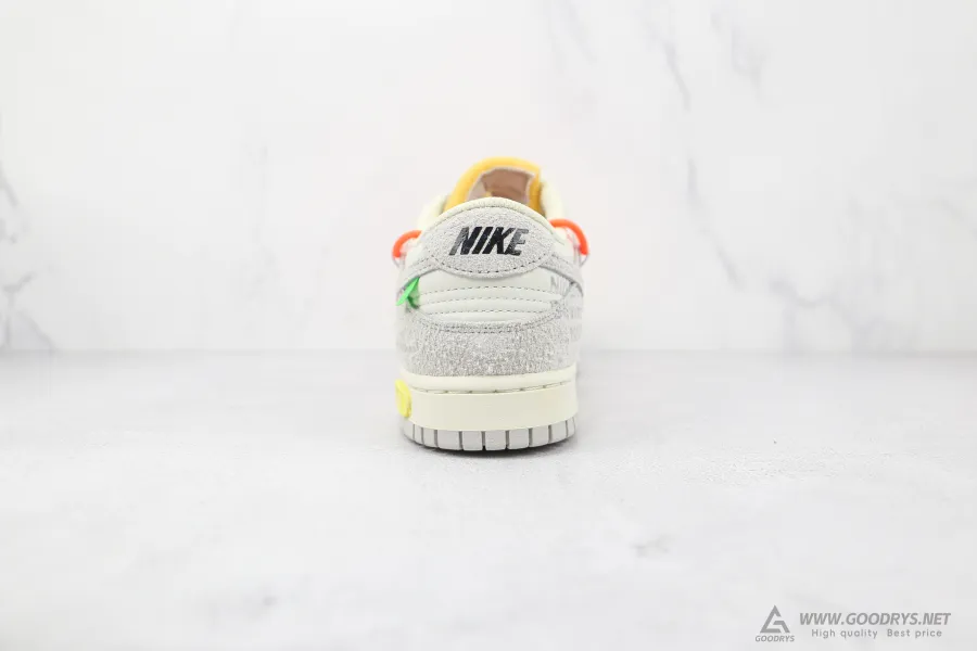 Off-White X Nike Dunk Low Lot 11