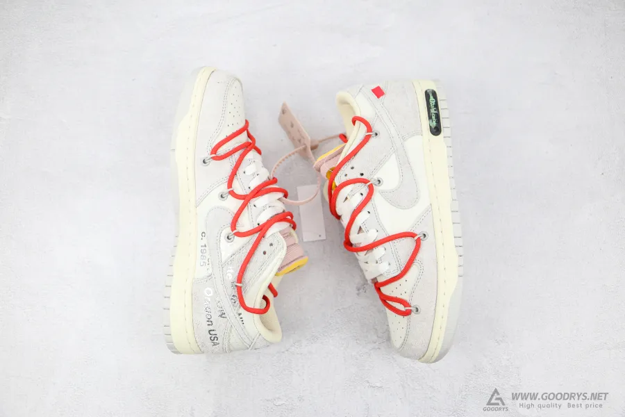 Off-White X Nike Dunk Low Lot 33 