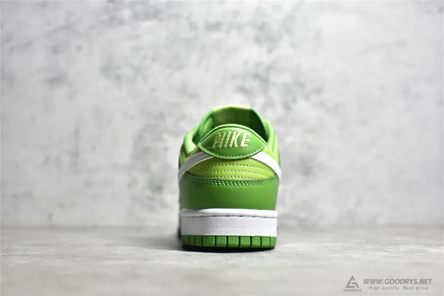 Nike Dunk Low  Chlorophyll