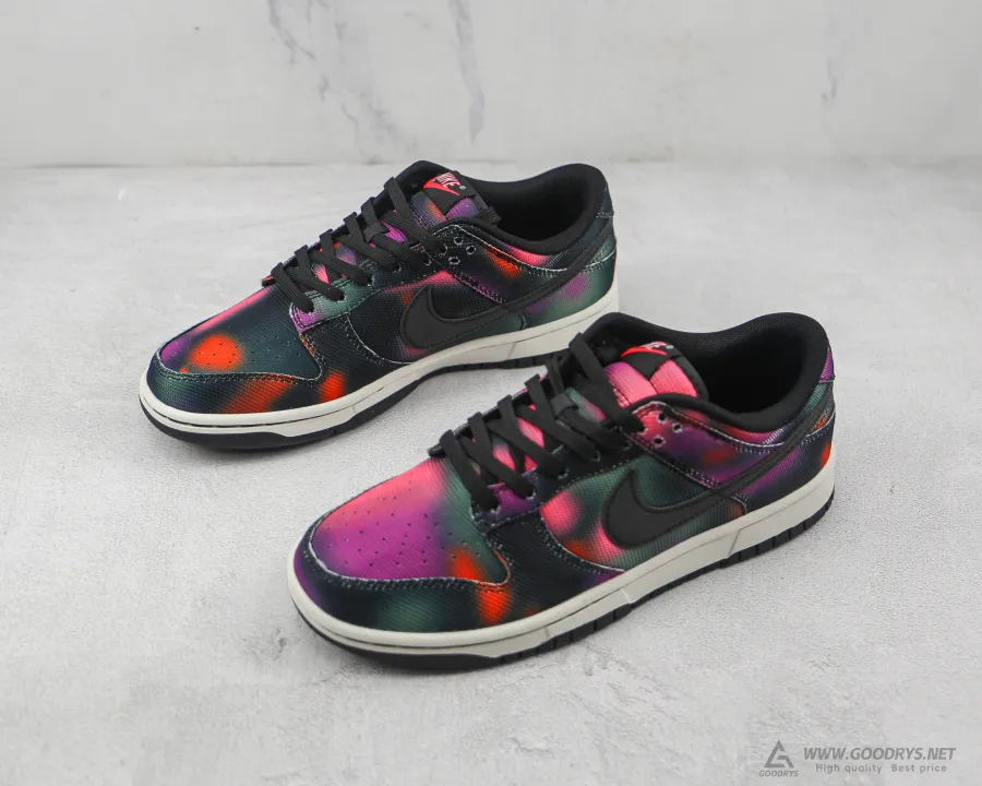 Sb Dunk Low Graffiti