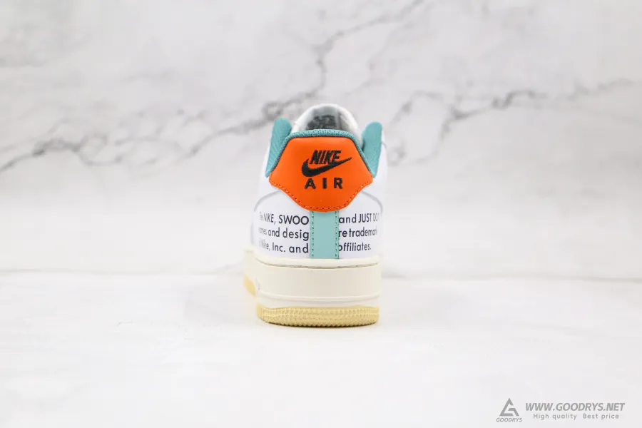 Nike Air Force 1 Low '07 Le Starfish