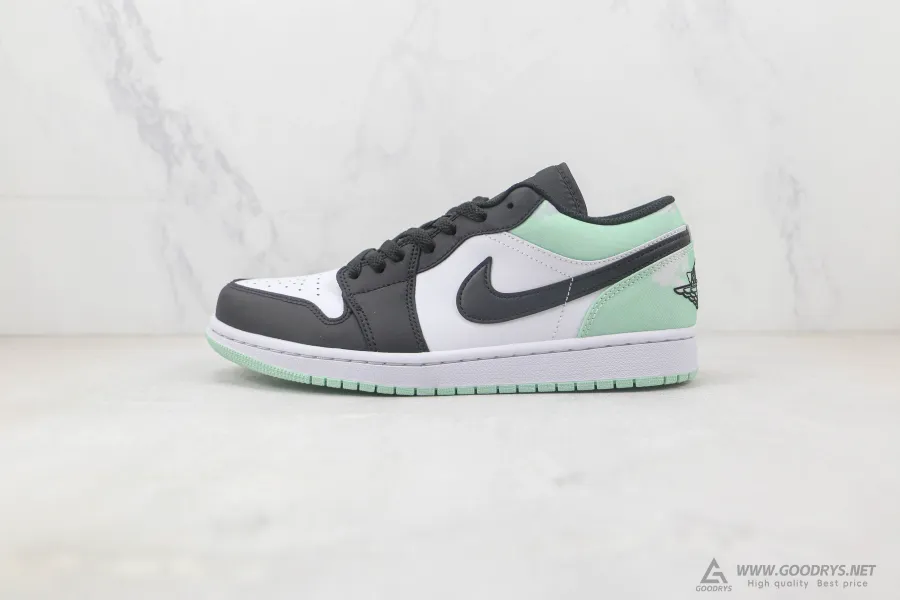 Jordan 1 Tie-Dye Low