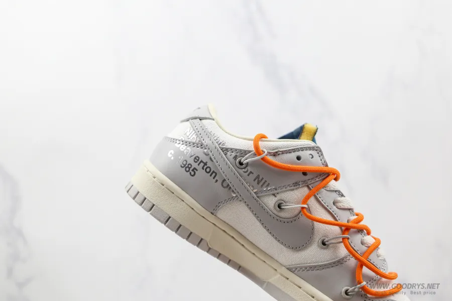 Off-White X Nike Dunk Low Lot 44 