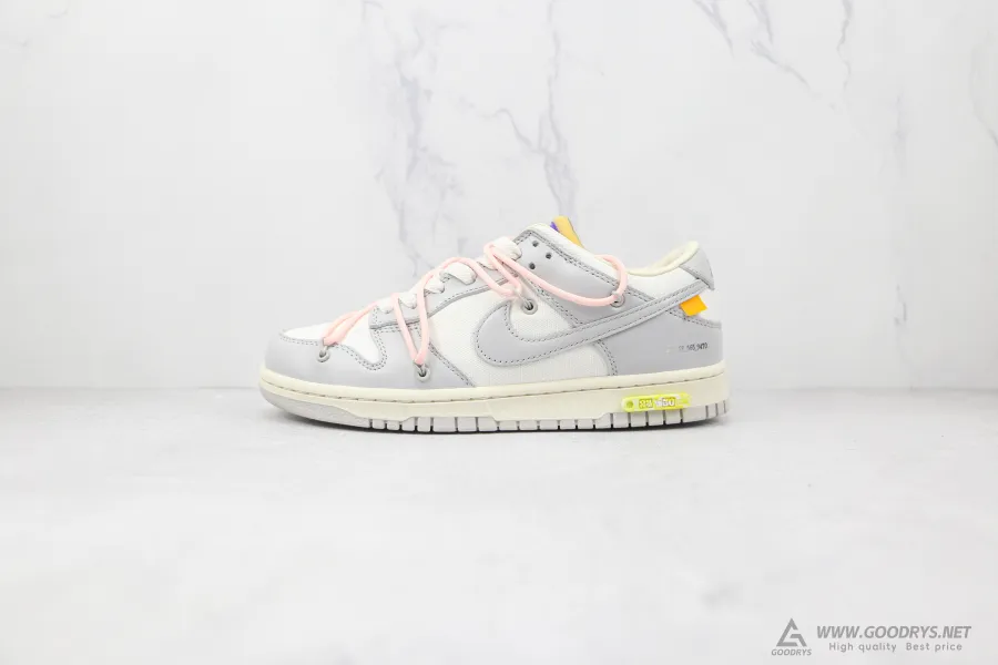 Off-White X Nike Dunk Low Lot 24