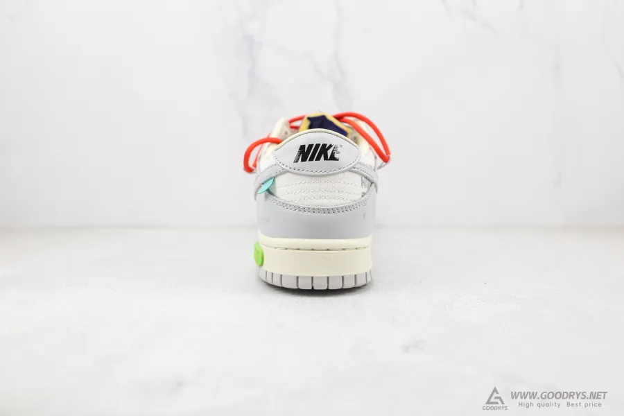 Off-White X Nike Dunk Low Lot 23 