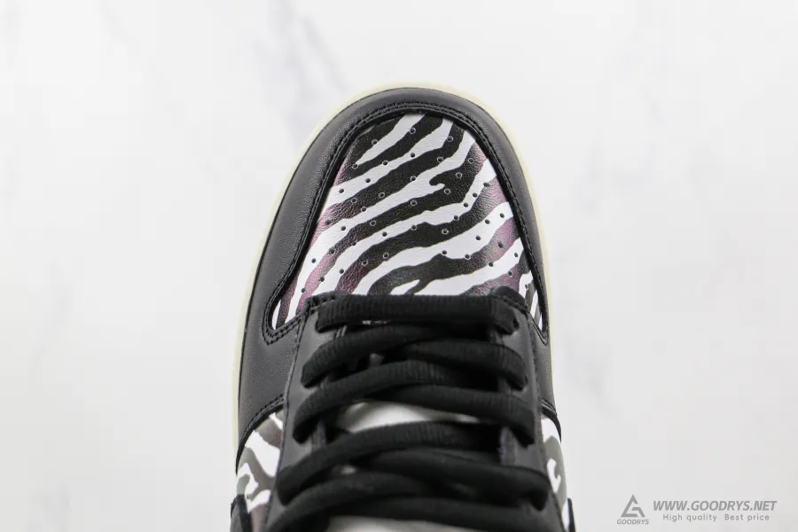 Quartersnacks X Nike Sb Dunk Low Zebra