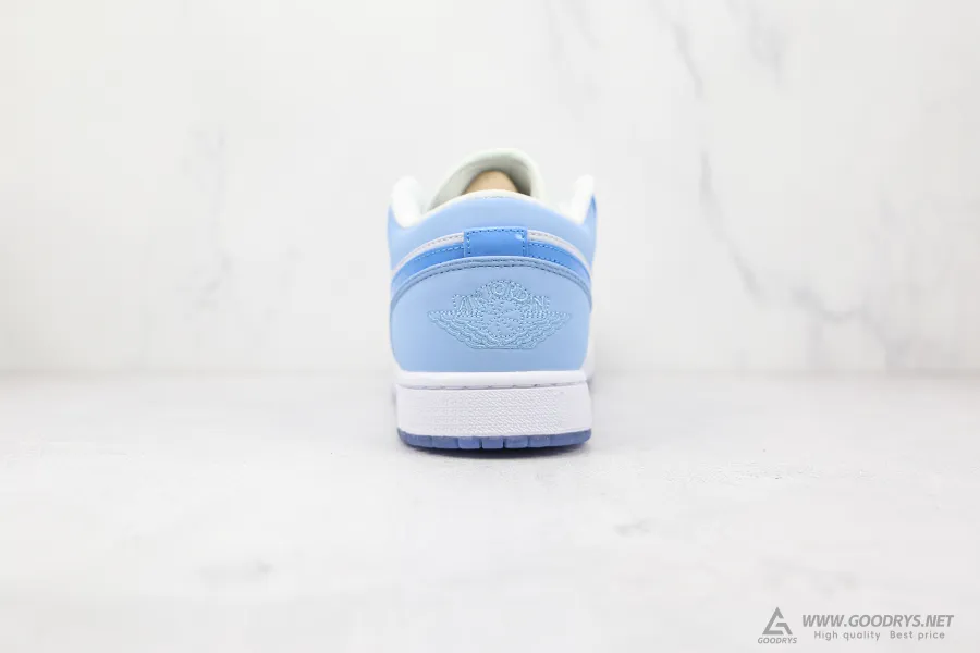 Air Jordan 1 Low Mighty Swooshers