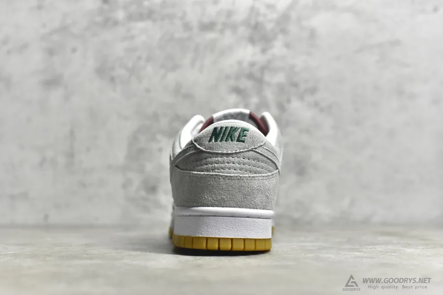 Nike Dunk Low  Grey White