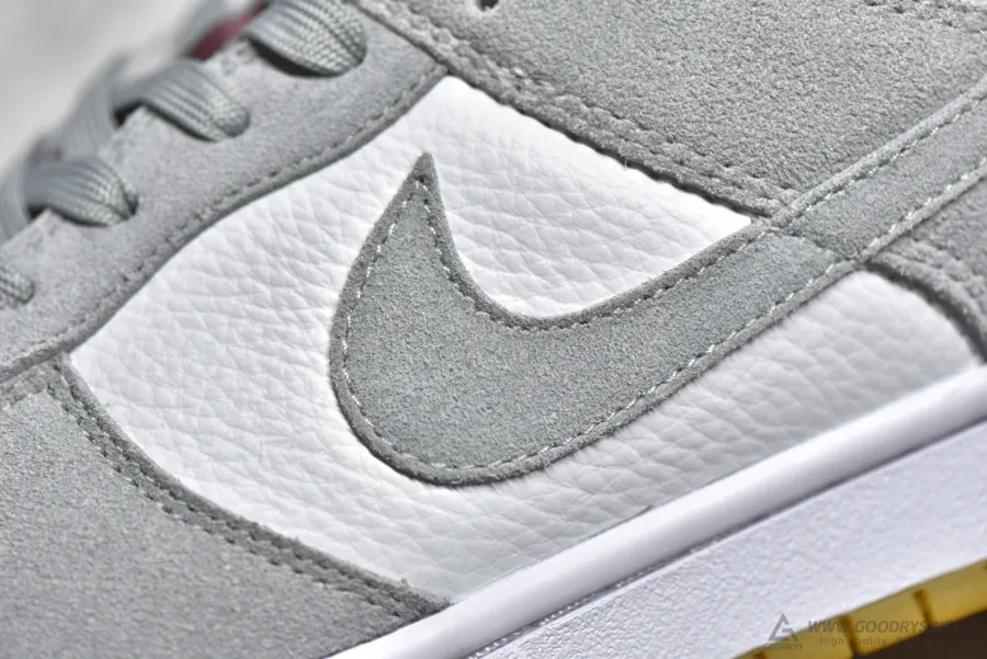 Nike Dunk Low  Grey White