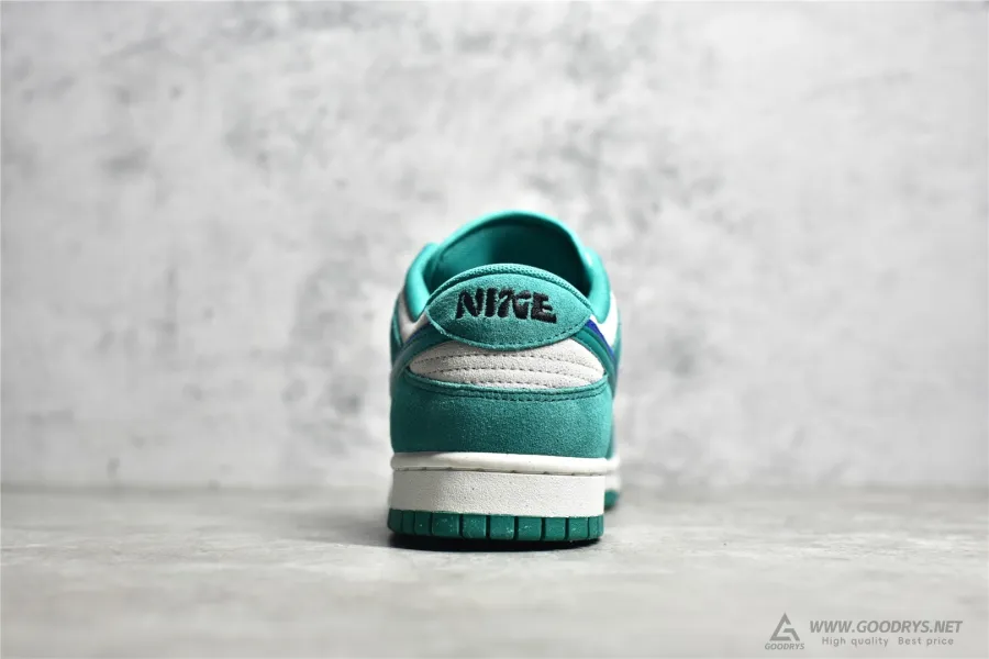 Dunk Low  85