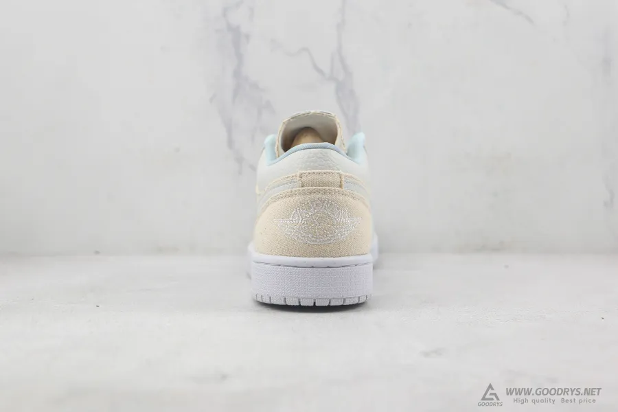 Jordan 1 Canvas Low