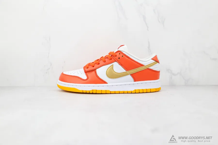 Nike Dunk Lows Golden Orange