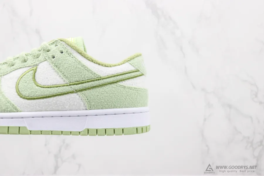 Dunk Low Wmns Fleece Pack Honeydew 