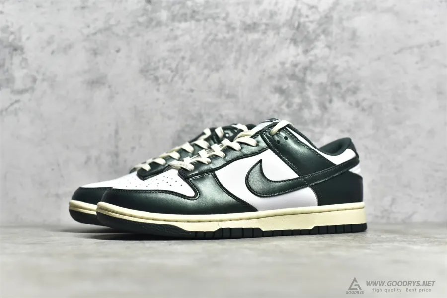 Nike Dunk Low Vintage Green  Wmns