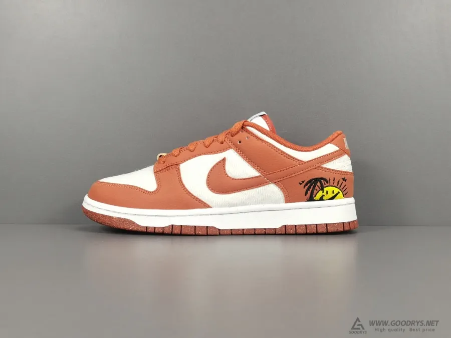 Nike Dunk Low Sun Club