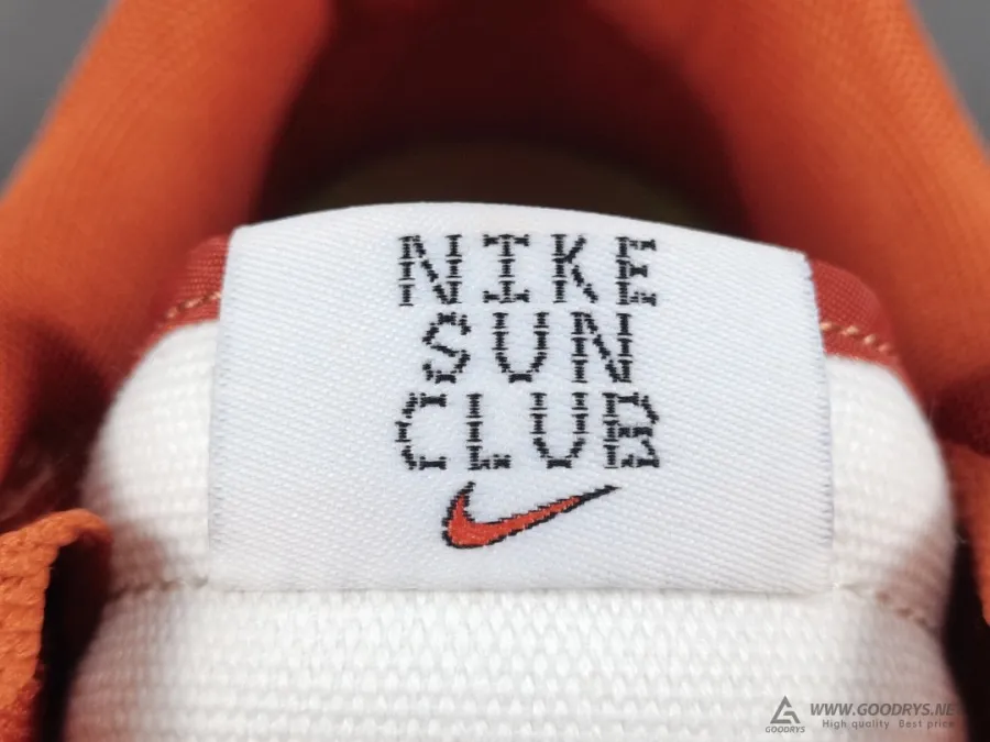 Nike Dunk Low Sun Club