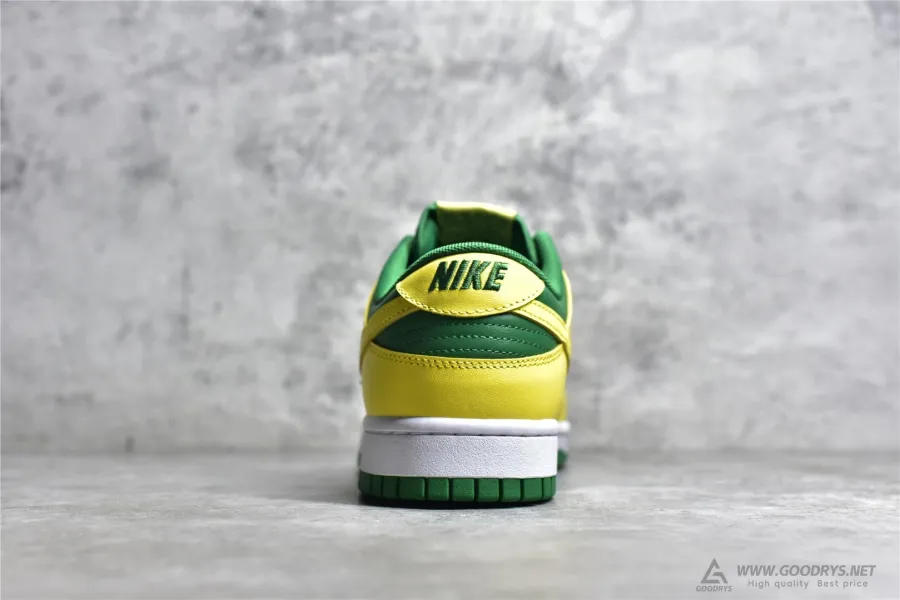 Nike Dunk Low Reverse Brazil