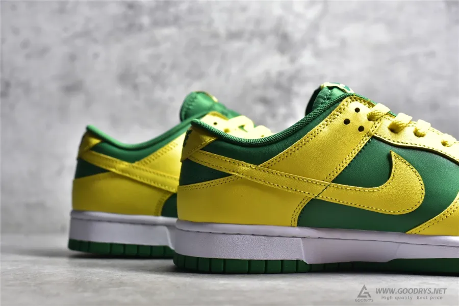 Nike Dunk Low Reverse Brazil