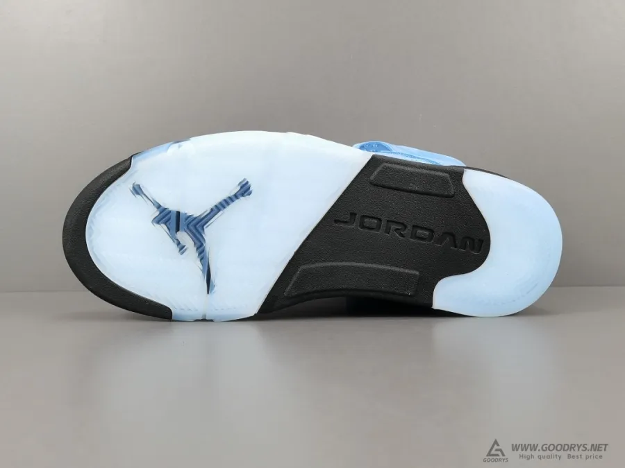 Air Jordan 5 Retro UNC  University Blue
