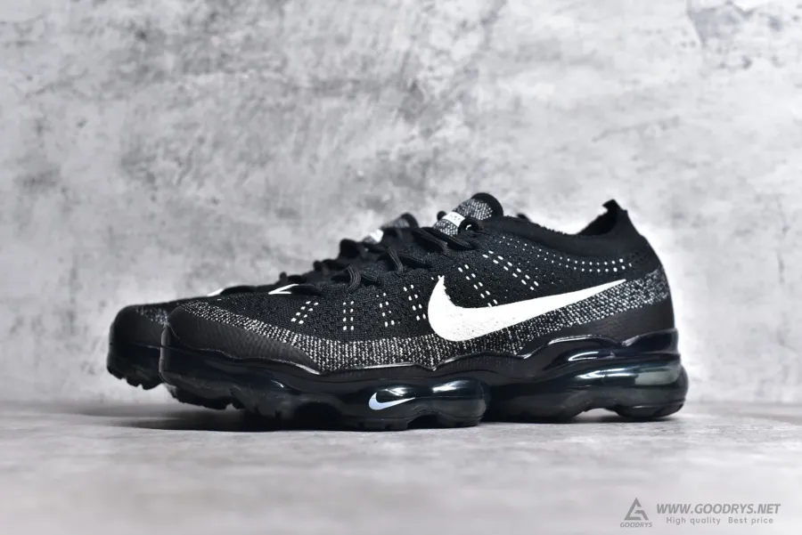 Air Vapormax 2023 Flyknit Oreo