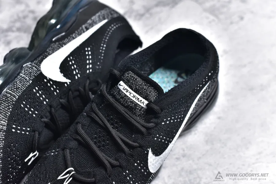 Air Vapormax 2023 Flyknit Oreo