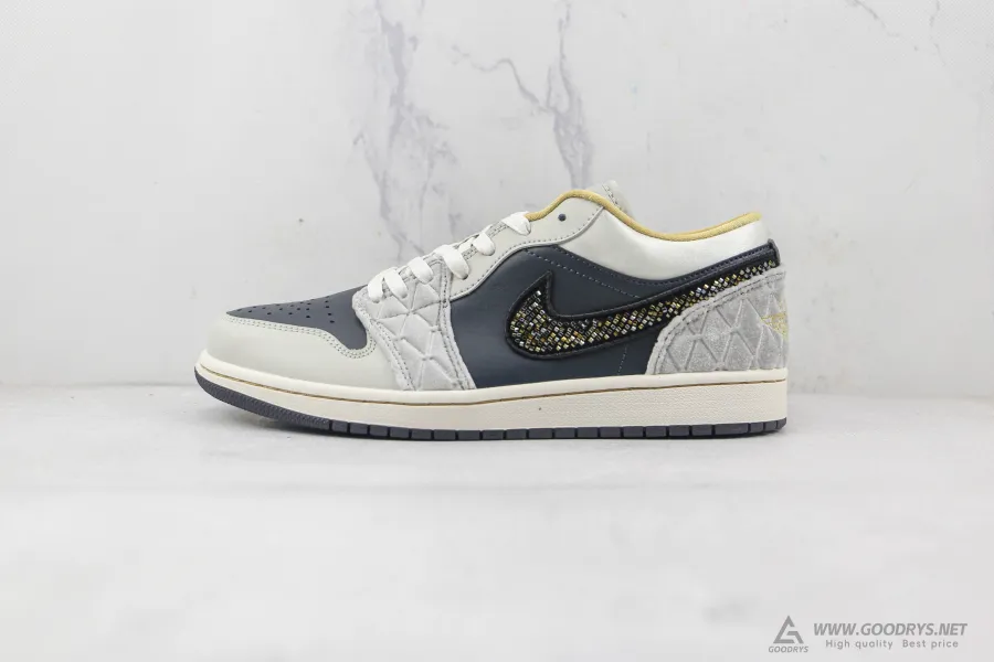 Air Jordan 1 Low Se Beaded Swoosh 