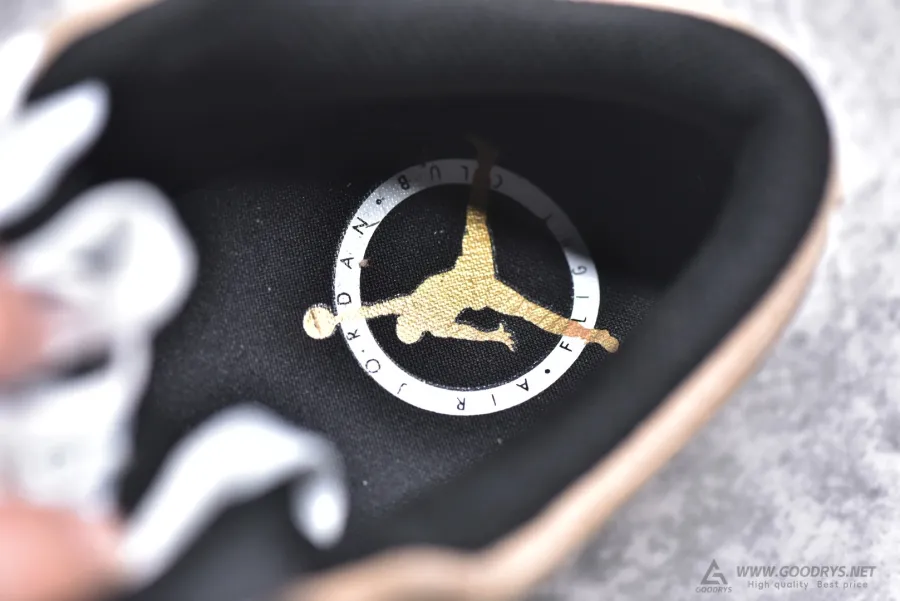 Air Jordan 1 Low Se Brown Elephant