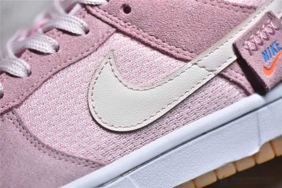 Nike Dunk Low  Teddy Bear