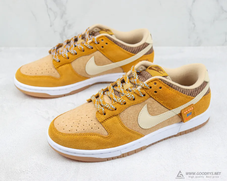 Dunk Low Se Teddy Bear Praline 