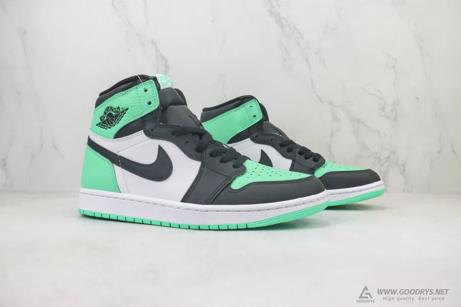 Air Jordan 1 Retro High Og Green Glow 