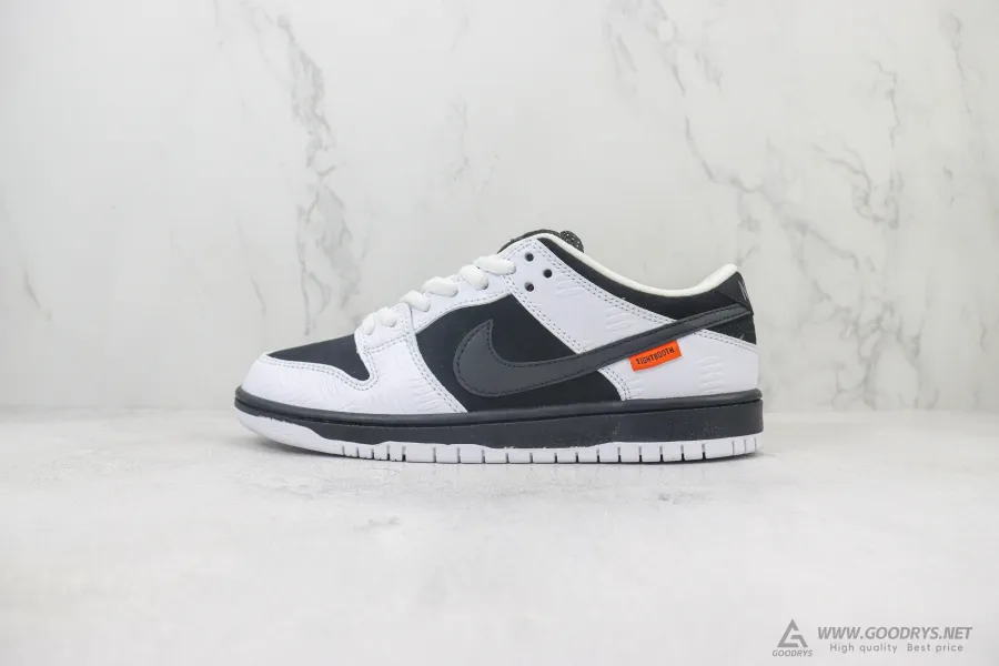 Tightbooth X Dunk Low Sb