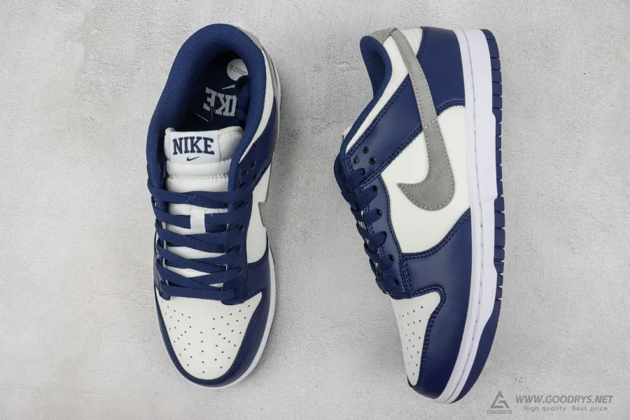 Dunk Low Midnight Navy 