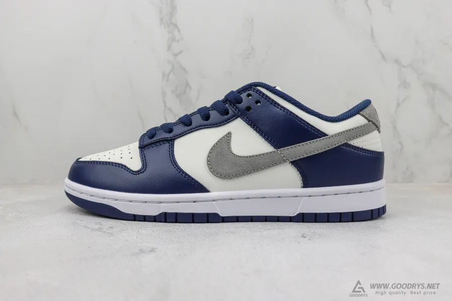 Dunk Low Midnight Navy 