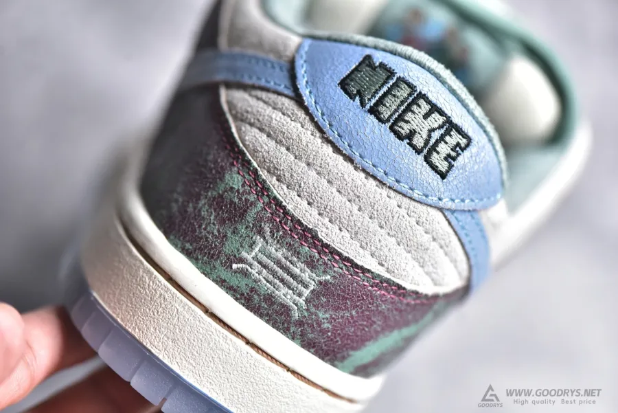 Crenshaw Skate Club X Dunk Low Sb