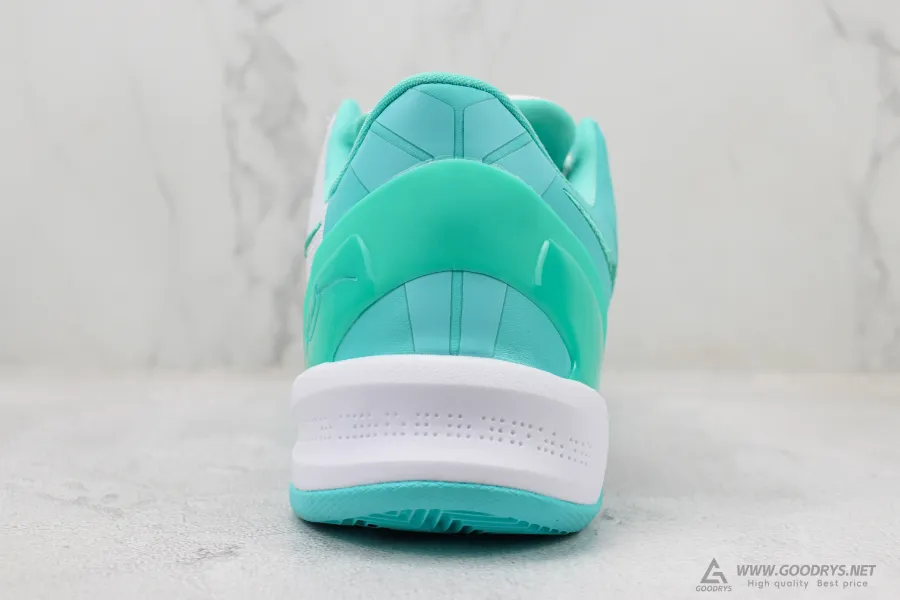 Kobe 8 Protro Radiant Emerald 