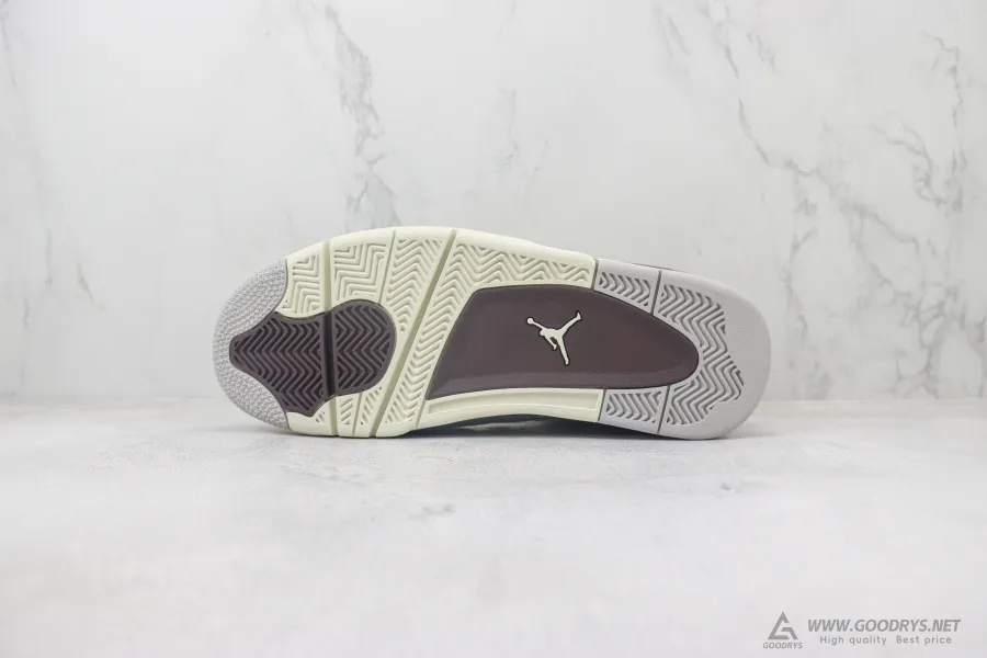 A Ma Maniére X Wmns Air Jordan 4 Retro Phantom 