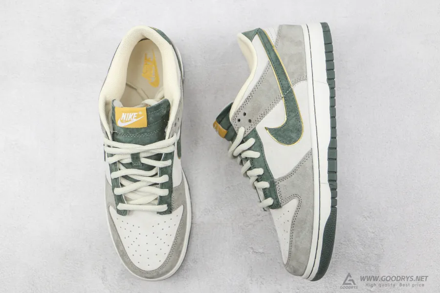 Dunk Lows Grey Brown Green